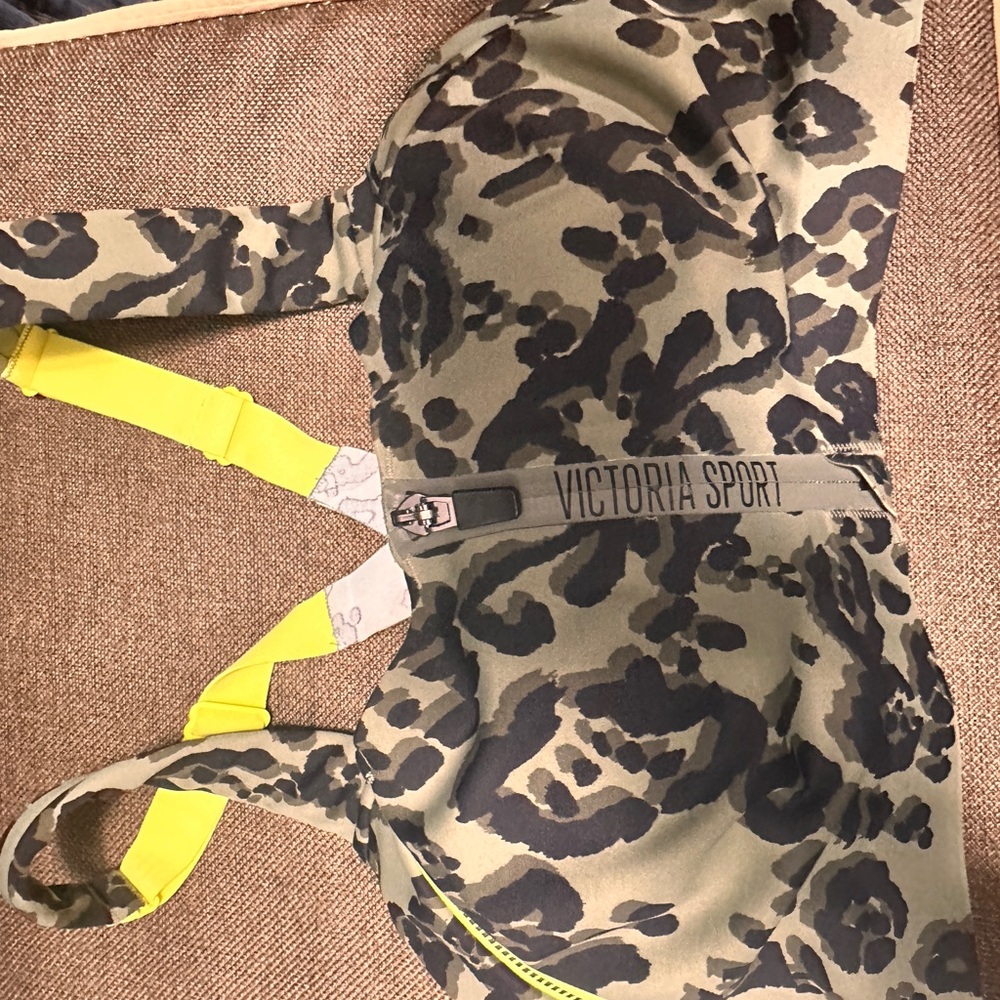 Victoria Sport Leopard Zip-Front Sports Bra in Olive + Neon Yellow